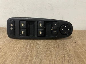 MITSUBISHI COLT 3DR DRIVERS WINDOW / MIRROR SWITCH 96639382ZD - Picture 1 of 2