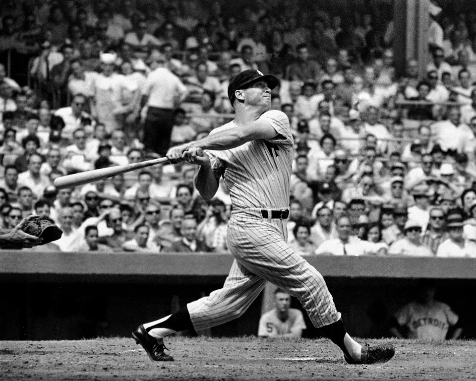 Foto 8x10 MICKEY MANTLE New York Yankees Jugador Más Valioso Bombarderos del Bronx Salón de la fama Foto 1 de 1