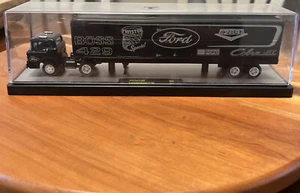 M2 MACHINES AUTO-HAULER 70 FORD C-600 TRACTOR TRAILER, S31, 18-15 RARE 1:64 - Picture 1 of 11