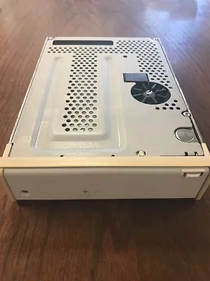 Tandberg Data SLR3  1.2GB SCSI  Internal Tape Drive Tan Beige Bezel - Image 1 of 4
