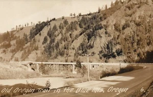 Antiguo sendero de Oregon en las montañas azules Oregon o foto real postal RPPC - Imagen 1 de 2