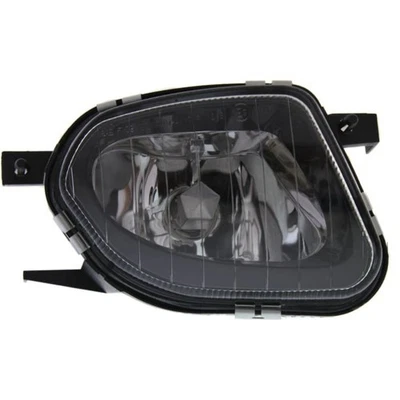 Faro antiniebla delantero del lado del pasajero CAPA para Mercedes-Benz E63 AMG 2007 2008 2009 Foto 1 de 4
