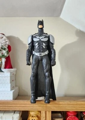 ¡BONITO! Figura de acción 31" Batman tamaño grande The Dark Knight Trilogy 2013 Cape Jakks  Foto 1 de 4