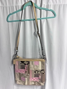 Bolso Coach Rosa Patchwork 13723 Gamuza Cremallera Correa Ajustable - Imagen 1 de 15
