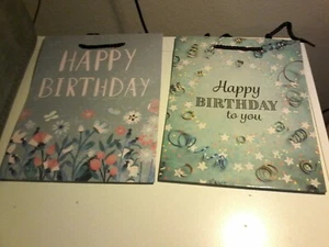 2X GIFT BAGS   FOR SCRAPBOOKING/PRESENTS ETC  NEW 9X7 INCH (R) - Picture 1 of 1