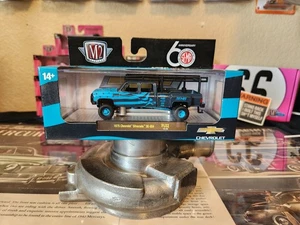 M2 Machines SEMA Exclusive 1975 Chevrolet Silverado 30 4x4 - Picture 1 of 4