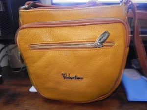 NEU Valentina Damen-Umhängetasche gelb/hellbraun Leder goldfarben verstellbarer Riemen - Bild 1 von 4