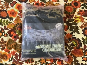 Neu The Gothic Collection Swamp Freaky Camouflage Neu Originalverpackt - Bild 1 von 6