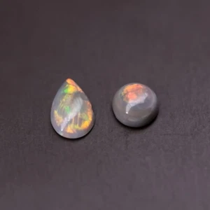 Due opali neri australiani naturali 0,26 ct, 0,23 ct pietre preziose sfuse creazione gioielli - Foto 1 di 3