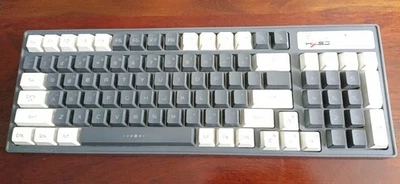 Hyso Mechanische Gaming Tastatur RGB - 2,4GHz - Bild 1 von 4