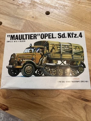 De Colección Bandai Segunda Guerra Mundial “Maultier” Opel Sd Coche 4 1/48 Plástico Modelo Kit Piezas Foto 1 de 2