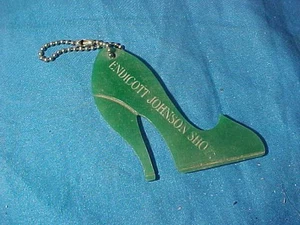 1940s ENDICOTT JOHNSON SHOES Advertising WOMENS HIGH HEEL Lucite KEYCHAIN - Picture 1 of 1