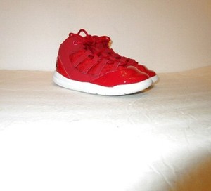 Las mejores ofertas en Zapatos rojos Jordan para Niños | eBay