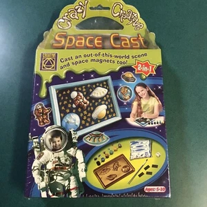 Crazy Creative Space Cast Model Set Ages 5 - 10 Create And Cast Outer Space Kit - Picture 1 of 11