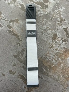Nuevo con etiquetas Adidas Golf Reversible Cinturón Web Blanco OSFA Elástico Corte A Talla Correas NUEVO - Imagen 1 de 5