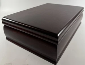 Portagioie in legno di mogano Reed & Barton con due scomparti - Foto 1 di 12