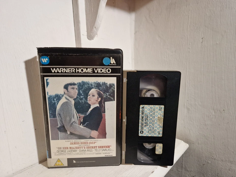On Her Majesty’s Secret Service -  Pre-Cert Big Box VHS Video - Warner Bros - image 1 of 4