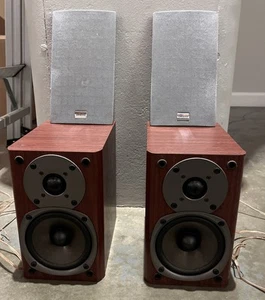 Pair of Onkyo D-N3XA 70W Bookshelf Speakers Power Size 9x8.5x5.5 Tested - Bild 1 von 17