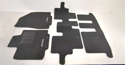 Nuevos tapetes originales Nissan Pathfinder 2013-2021 999E2-XZH01 negros 4 piezas genuinos  Foto 1 de 4