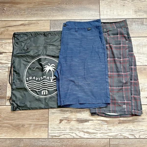 Travis Mathew Performance Golf Shorts Blue Gray Plaid Sz 34 String Backpack Lot - Picture 1 of 16