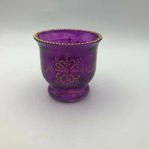 Vaso portacandele vetro uragano prugna viola decorato NOS vintage piccolo - Foto 1 di 12