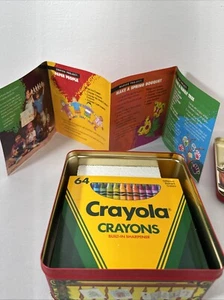 CAJA DE HOJALATA DE ALUMINIO VINTAGE CRAYOLA MARCA 1992 PARA CRAYONES EDICIÓN NAVIDEÑA - Imagen 1 de 9