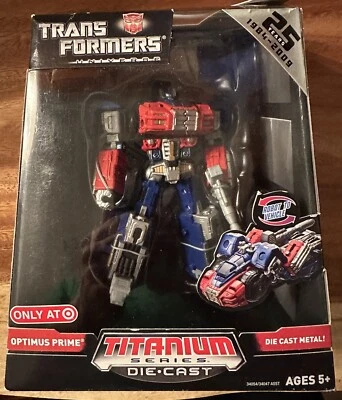 Target Exclusive Die Cast Transformer Titanium Serie OPTIMUS PRIME WAR WITHIN G1 - Image 1 of 2
