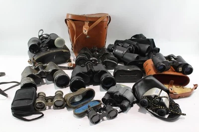 Assorted Vintage Binoculars of Various Brands and Magnifications Job Lot - Image 1 of 4
