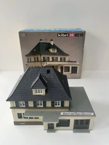 Kibri H0 Scale 8210 Art & Metalwork House Pre Built Model Railway Building + Box - Picture 1 of 17