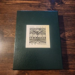 The Hobbit by J. R. R. Tolkien 1966 Deluxe Collector's Ed. Leatherette w/ Case - Imagen 1 de 14