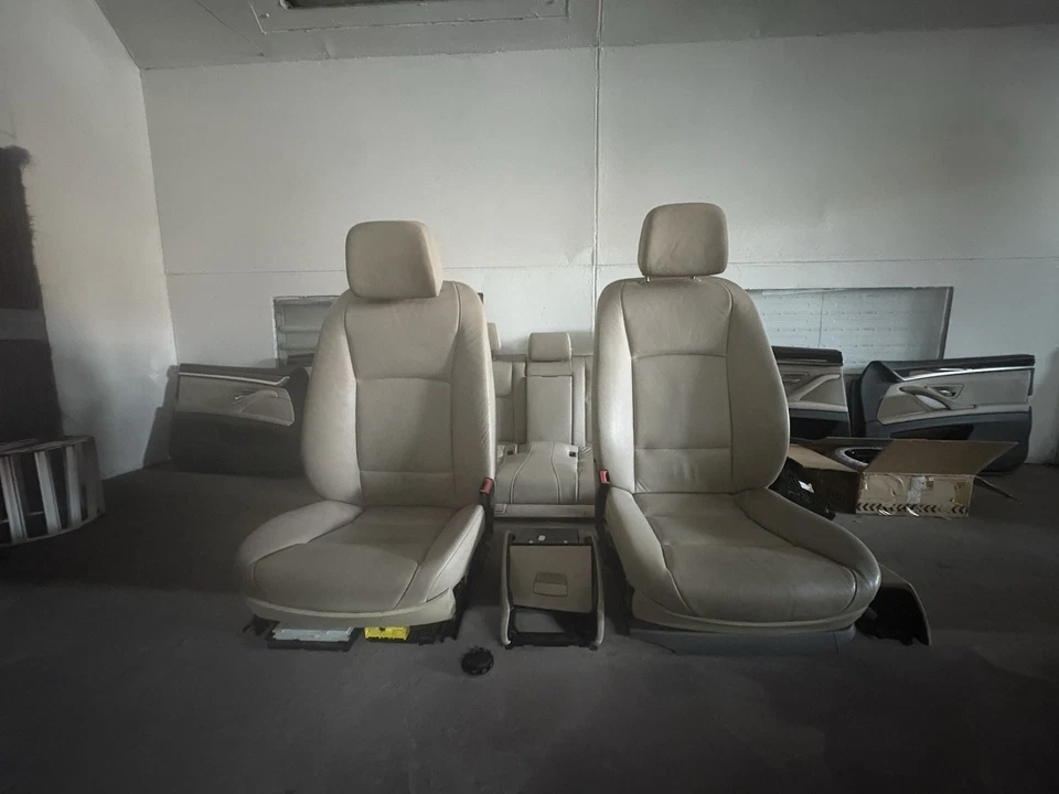 BMW 535i Cream Leather Front Seats (Used)  - Image 1 of 1