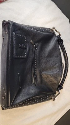 Bolso de Mano BCBGMaxAzria Mediano Firma Bolso Hobo Cuero Guijarro Negro Foto 1 de 4