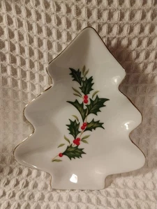 Vintage Ceramic Christmas Tree Shaped Candy Dish Gold Trim - Picture 1 of 3