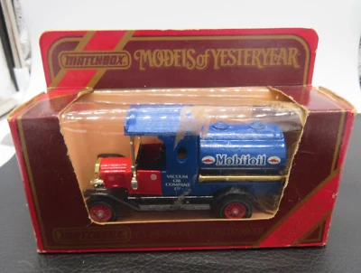 Matchbox Models Of Yesteryear - Y3 1912 Ford Model ‘T’ Mobil Oil Tanker - Image 1 of 4