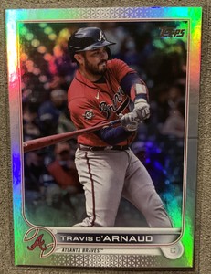 2022 Topps Series 1￼ - TRAVIS D'ARNAUD #4 Rainbow Foil - Atla￼nta Braves