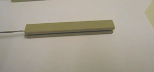 68 Ohm,  17 Watt , Hochlastwiderstand   Drahtwiderstand radial - Bild 1 von 2