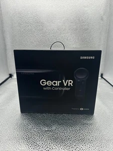 Samsung VR Oculus SM-R324NZAAXAR Goggles with Controller, Open Box-TESTED - Picture 1 of 12