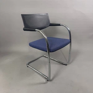 Vitra Visavis 2 schwarz/blau - Bild 1 von 7