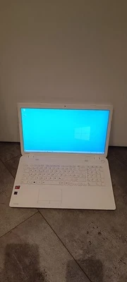 Toshiba Satellite C70D-B-314 17 Zoll - AMD A4 - 720GB HDD Windows 10 Notebook - Bild 1 von 4