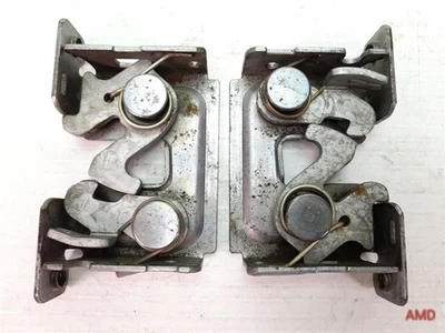 BMW 525xi 525i 530i 530xi E60 2006 juego de bloqueo de capó 2 piezas OEM 51237115229 Foto 1 de 4