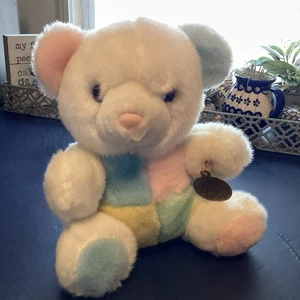 Toys R Us Soft Classics Pastell Farbblock Teddybär Plüschtier Kuscheltier Glockenspiel - Bild 1 von 3