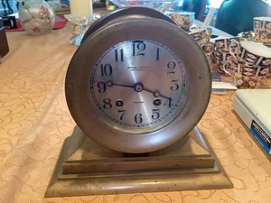 CHELSEA SHIPS CLOCK With Bronze Case & Key~ Runs & Strikes - Picture 1 of 14