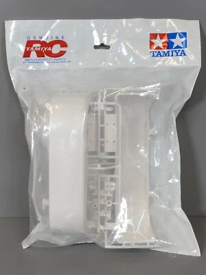 New Tamiya 1/14 R/C Grand Hauler Part H Tree 9000761 Rear Fender Flare Cover - Image 1 of 4