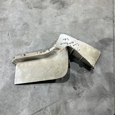 Oldsmobile Cutlass 1975 relleno de carrocería delantera izquierda Foto 1 de 4