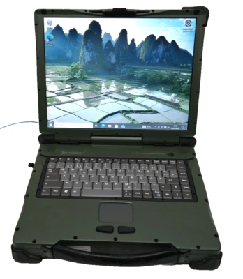 Notebook RODA ROCKY RK9 computer militare industriale corazzato stagno 15" - Immagine 1 di 4
