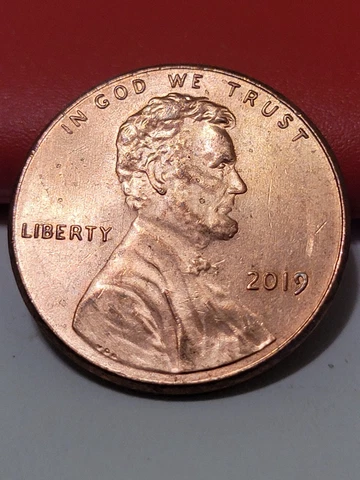 2019 Lincoln shield penny severed /floating head variety red Cover