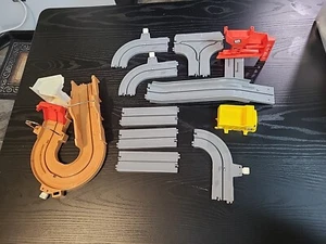 Vintage Tomy Big Loader Track 13 pieces 1977 Dump Truck Body Tested Works - Picture 1 of 14