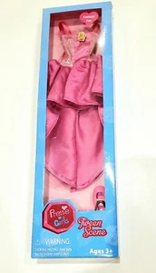 "The Prettie Girls" Tween Scene Dolls clothes Fantasy Fun - Picture 1 of 2