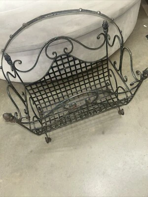 Log Holder Vintage Fireplace Metal Rack Magazine Holder Towel Storage Footed - Image 1 of 4