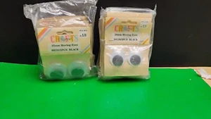 Lot of 24 Vintage Moving Wiggle Eyes for Crafting Size 28mm & 35mm Brand New - Picture 1 of 4